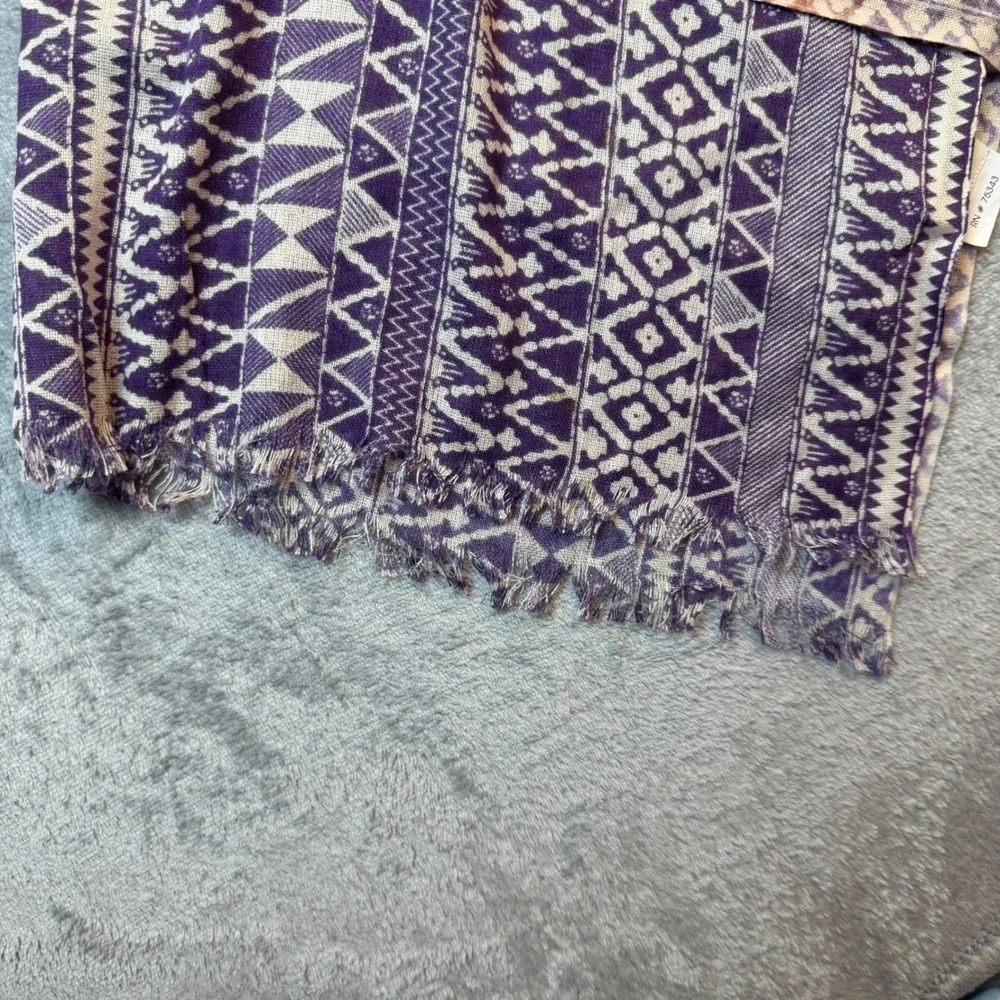 Petanu by Pashma Scarf Womens OS Purple Orange 100% Silk Geometric Tribal Wrap